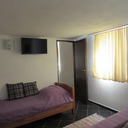 Pemita Appartement Ražanj