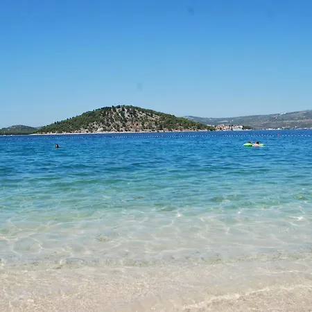 Pemita Apartamento Ražanj
